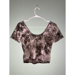 Lululemon cropped Diamond Dye Align T Size 6